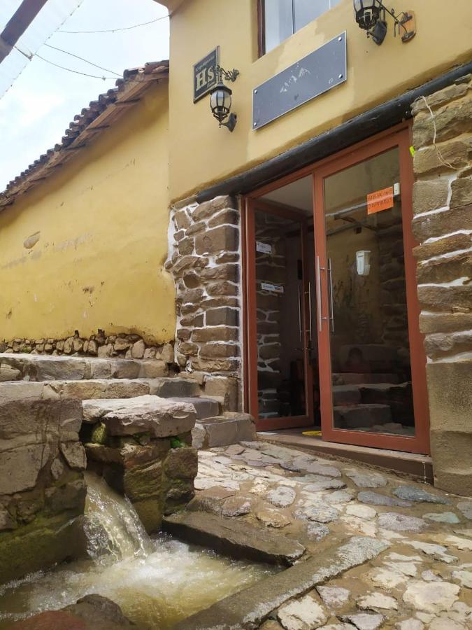 Eureka Lodge Ollantaytambo Exteriör bild